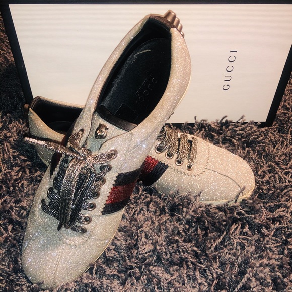 gucci glitter web